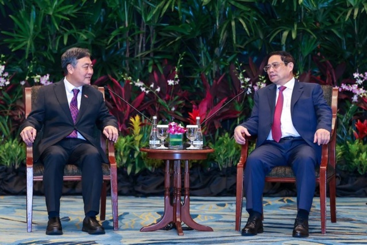 Vietnam welcomes Singaporean investors, says PM